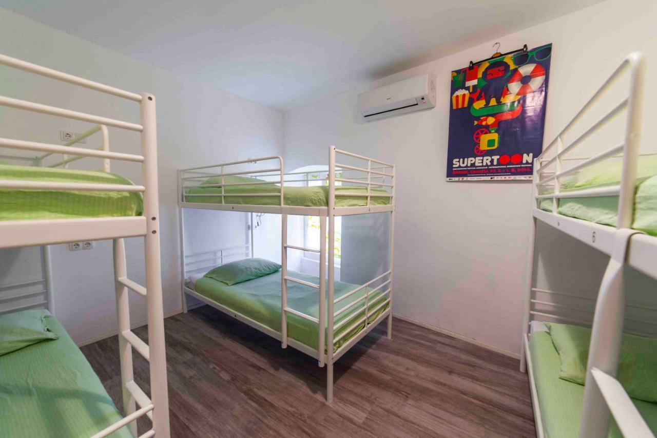 Hostel Mare Шибеник Экстерьер фото